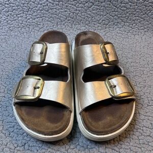 Project Cloud Genuine Leather Platform Sandals Womens Size 7.5 Gold And White